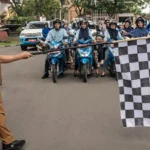 Wali Kota Palu, Hadianto Rasyid melepas Kirab Nasional dalam rangka Hari Keluarga Nasional ke-32 di Halaman kantor Wali Kota Palu, Senin (23/6/2025). (Foto: bmzIMAGES/Basri Marzuki)