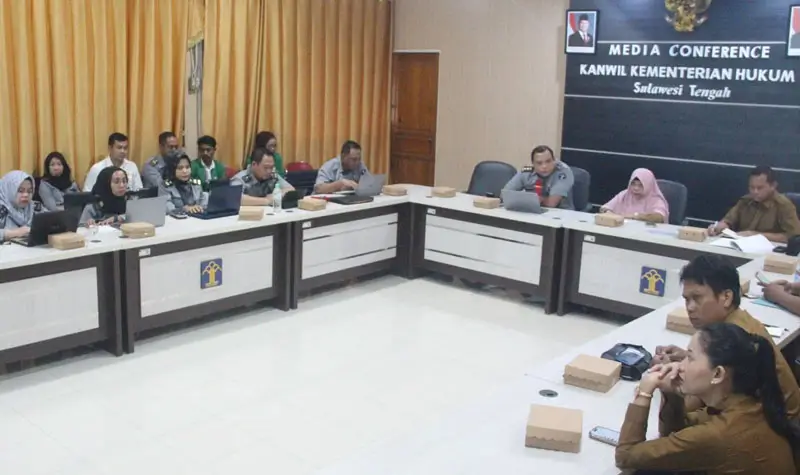 Rapat Harmonisasi Rancangan Peraturan Gubernur (Pergub) di Aula Kebangsaan Kmenkum Sulteng, Selasa (29/7/2025). (@Kemenkum Sulteng)