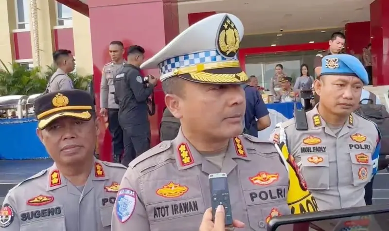 Dirlantas Polda Sutleng, Kombes Pol. Atot Irawan kepada awak media usai Gelar Pasukan Operasi Patuh Tinombala di Polda Sulteng pada Senin (14/7/2025).