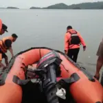 Operasi pencarian pemanah ikan yang diduga tenggelam di perairan Basidondo, Tolitoli, Kamis (21/8/2025). (©Basarnas Palu)