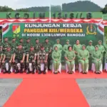 Foto bersama pada kunjungan Pangdam XIII/Merdeka bersama Danrem 132/Tadulako di Kodim 1308/Luwuk, Senin (25/8/2025). (©Penrem 132/Tdl)