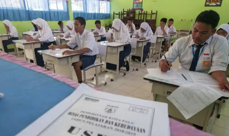 Ilustrasi kegiatan belajar di sekolah. (©bmzIMAGES/basri marzuki)