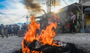 Aksi Warga Tuntut Lahan Kelola Tambang Rakyat Poboya
