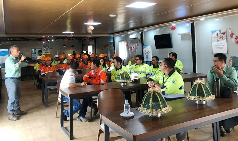 Pembukaan Fresh Operator Training Program bagi generasi muda desa binaan PT Vale di Morowali, Kamis (21/8/2025). (©PT Vale Indonesia)