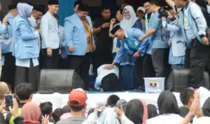 Tiga Guru Mengaji Raih Hadiah Umroh di Milad BKPRMI