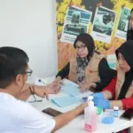 Wawali Imleda melihat langsung donor darah yang dinisiasi RSUD Anutapura dalam program Sejuta Doah, Rabu (17/9/2025). (©Prokopim Setda Kota Palu/Imron)