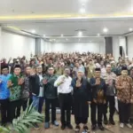 Ratusan eks anggota JI berfoto usai mengikuti seminar di Poso, Minggu (7/9/2025). (©Satgas madago Raya)