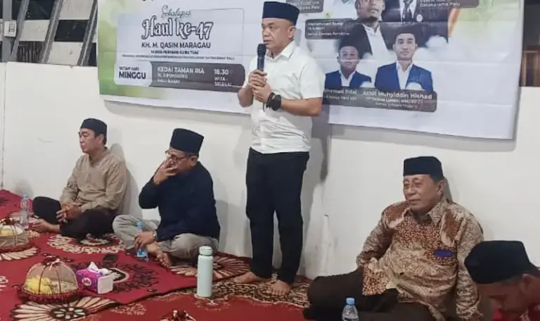 Wali Kota Palu, Hadianto Rasyid menyampaikan sambutan pada haul ke-47 KH. M. Qasim Maragau di Palu, Minggu (7/9/2025). (©Prokopim Setda Kota Palu/yuspi_