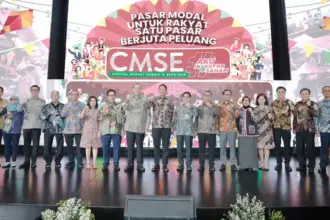 Seremonial penutupan Capital Market Summit & Expo (CMSE) 2025 di Gedung Bursa Efek Indonesia (BEI), Jakarta, Minggu (19/10/2025). (© BEI)