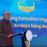 Kepala Perwakilan BI Sulteng Irfan Sukarna menyampaikan sambutan pada pembukaan KKST 2025 di Palu, Rabu (15/10/2025). (© bmzIMAGES/Basri Marzuki)