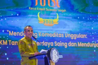 Gubernur Sulteng Anwar Hafid menyampaikan sambutan pada pembukaan KKST 2025 di Palu, Rabu (15/10/2025). (© bmzIMAGES/Basri Marzuki)