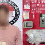 Tersangka kasus narkoba MA bersama barang bukti yang disita aparat, Minggu (12/10/2025). (© Humas Polresta Palu)