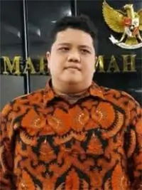 Teofilus Mian Parluhutan
