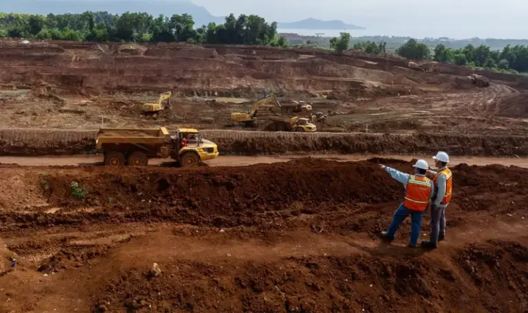 Ilustrasi kegiatan pertambangan nikel di Morowali. (© Pt Vale Indonesia)