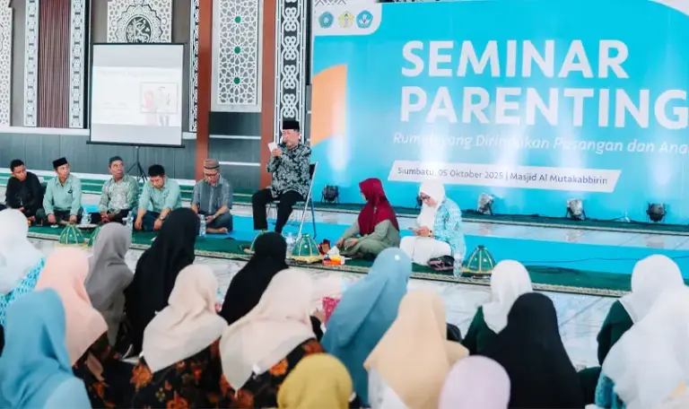 Suasana semianr parenting oleh Pt Vale Indonesia di Morowali, Sabtu (4/10/2025). (© PT Vale Indonesia)