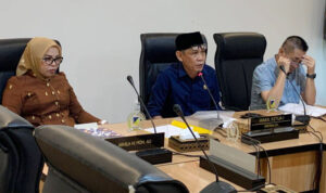 DPRD Sulteng Rapat Gabungan Bahas Protes Nelayan Soal Tambang Galian C