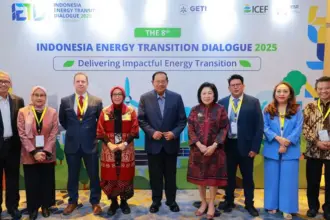 Sesi foto bersama usai Indonesia Energy Transition Dialogue (IETD) 2025 di Jakarta, Senin (6/10/2025). (©IESR)