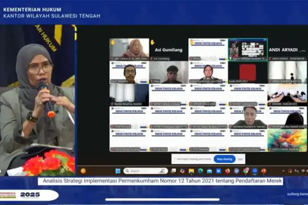 Dr Adfiyanti Fadjar pada diskusi strategi kebijakan implementasi Permenkumham 12/2021. (©Kemenkum Sulteng)