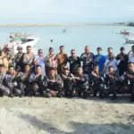 Wali Kota Hadianto Rasyid bersama DanLanal Palu, PT CPM, sejumlah nelayan di Pamtai Talise, Palu, Rabu (22/10/2025). (©Prokopim Setda Kota Palu/Imron)