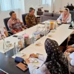 Wawali Imelda menerima kunjungan Wakil Ketua Komnas HAM beserta romboingan di ruang kerjanya, Rabu (29/10/2025). (©Prokopim Setda Kota Palu/Jufri)