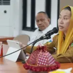 Wawali Imelda pada pembukaan seminar akhir ketimpangan wilayah di palu, Senin (6/10/2025). (© Prokopim Setda Kota Palu/Iwan)