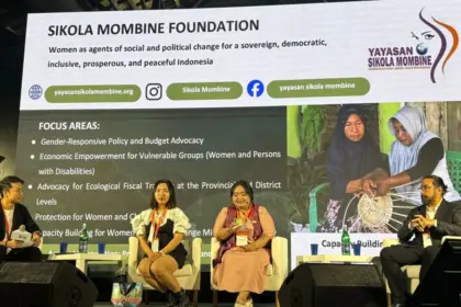 Utusan Yayasan Sikola Mombine, Wulan Trisya Lembonunu (kedua kanan) pada Social Enterprise World Forum (SEWF) 2025 di Songshan Cultural and Creative Park, Taipei, Taiwan, 29-31 Oktober 2025. (©Sikola Mombine)