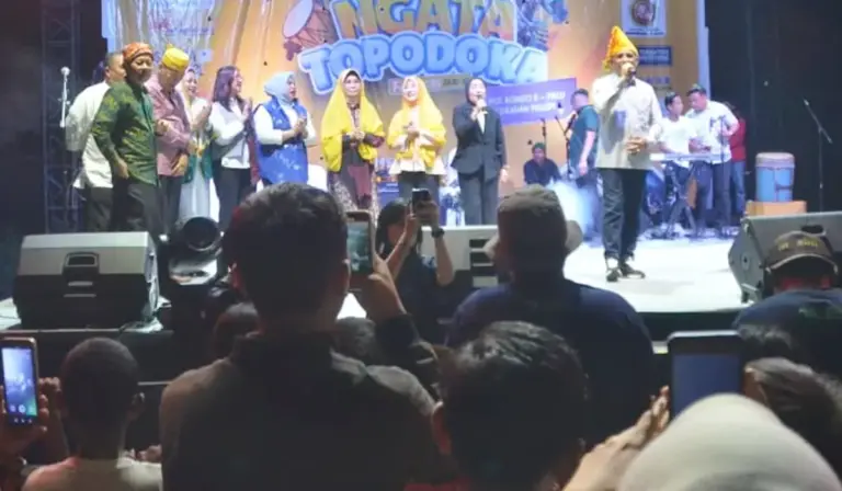 Penutupan Ngata Topodoka Festival di Palupi, Sabtu (25/10/2025). (©Prokopim Setda Kota Palu/Imron)