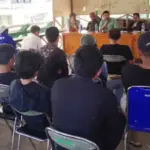 Sosialisasi penyaluran dana kompensasi dampak kebocoran pipa minyak PT Vale di salah satu desa. (©PT Vale Indonesia)
