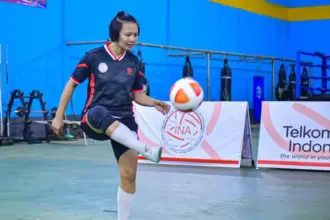 Akyko Micheel Kapito pada sesi latihan. (©HUmas Podla Sutleng)