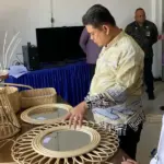 Kakanwil Ditjenpas Sulteng Bagus Kurniawan melhat langsung suasana pelatihan voakisonal di Lapas Kelas IIA Palu, Kamis (20/11/2025). (©Humas Kanwil Ditjenpas Sulteng)