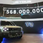 Jetour T2 pad apeluncurannya di GJAW 2025. (©Jetour)