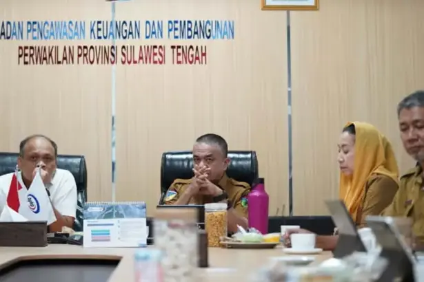 Wali Kota Palu Hadianto bersama Wawali Imelda saat berkunjung ke Kantor BPKP Sulteng, Selasa (11/11/2025). (©Prokopim Setda Kota Palu/Yuspi)