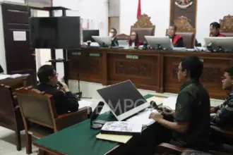 Mantan Ketua Dewan Pers, Yosep Stanley Adi Prasetyo, dihadirkan sebagai saksi ahli oleh Tempo dalam sidang gugatan Menteri Pertanian Amran Sulaiman di Pengadilan Negeri Jakarta Selatan, Jakarta, 3 November 2025. Tempo/Amston Probel