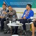 Direktur dan Chief Sustainability & Corporate Affairs Officer PT Vale Budiawansyah (tengah) pada talk show "Emerging Technologies to Respond to Climate Change" di Paviliun Indonesia pada COP30 di Barsil. (©PT Vale Indonesia)