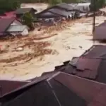 Banjir bandang menerjang Kecamatan Batang Toru, Kabupaten Tapsel (©Tangkapan layar media sosial)