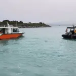 Tim SAR menyisir perairan Batusuya untuk mencari seorang nelayan yang dilaporkan jatuh dari kapal, Selasa (4/11/2025). (©Basarnas Palu)