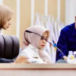 Wakil Ketua DPRD Sulteng, Aristan (kanan) pada Rapat Paripurna membahas RAPBD 2026, Kamis (27/11/2025). (©DPRD Sulteng)