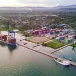 Ilustyrasi aktivitas bongkar muat di Pelabuhan Pantoloan Palu. (©bmzIMAGES/Basri Marzuki)