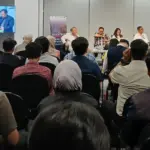 Narasumber menyampaikan materinya pada seminar publik "Strategi Tiongkok Mencari Pasar: Tantangan dan Peluang Bagi Indonesia" secara hybrid di Kampus Kuningan, Trinity Tower, Jakarta, Kamis (30/10/2025). (© PAPI Paramadina Institute)