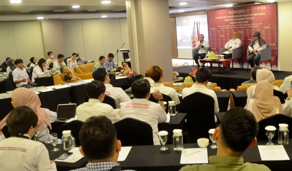 Wali Kota Hadianto pada Kongres II IAP Sulawesi Tengah di Palu, Sabtu (8/11/2025). (©Prokopim Setda Kota Palu/Imron)