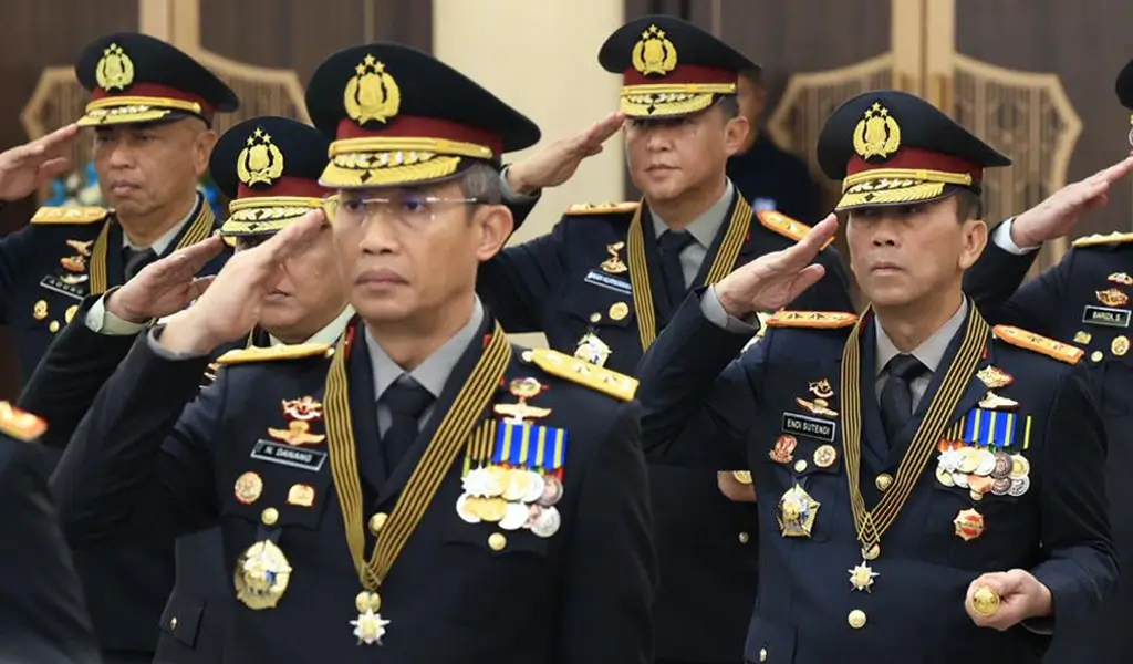 Kapolda Sulteng Dianugerahi Bintang Bhayangkara Pratama dari Kapolri