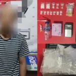 Tersangak MS dan barang bukti sabu yang berhasil disita Polisi di Tavanjuka, Sabtu (8/11/2025). (©Humas Polresta Palu)