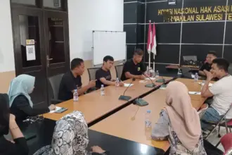 Rapat Komnas HAM Sulteng membahas PPPK siluman di Pemkot Palu. (©Komnas HAM Sulteng)