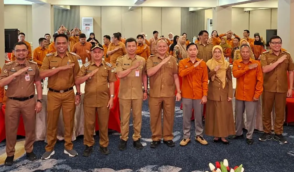 Pembukaan sosialisasi Datat Tunggal Sosial Ekonomi Nasional di Palu, Senin (15/12/2025). (©Prokopim Setda Kota Palu/Jufri)