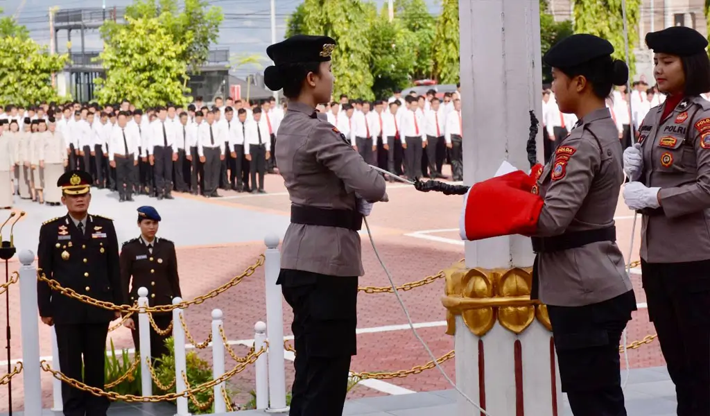Polda Sulteng Gelar Upacara Peringatan Hari Ibu ke-97