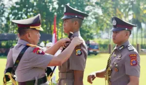 Kapolda Sulteng Lantik 72 Siswa Diktukba Polri, Tiga Siswa Raih Predikat Terbaik