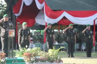 Peringatan Hari Juang TNI AD di Lapngan Faqih Rasyid, Palu, Senin (15/12/2025). (©Penrem 132)