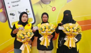 Maxim Apresiasi Ketangguhan Pengemudi Perempuan di Palu