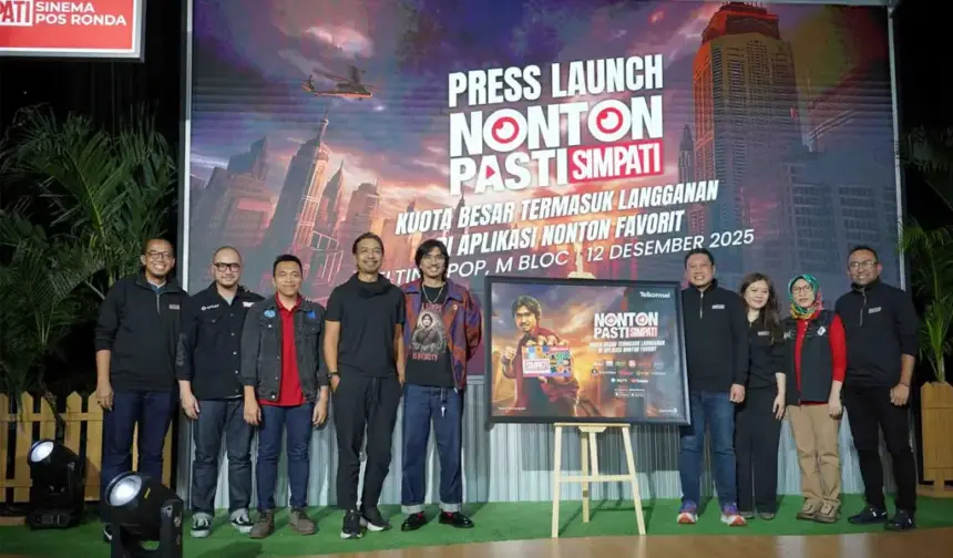 Telkomsel Hadirkan Program Nonton Pasti SIMPATI_6a-6b: Sosok Duta dinilai selaras dengan semangat brand SIMPATI dan relevan dengan mereka yang bertumbuh bersama brand legendaris Telkomsel tersebut sejak awal tahun 2000-an. (©Telkomsel)