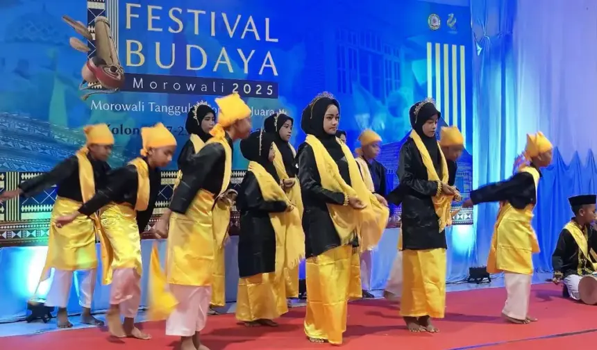 Salah satu penampilan pada Festival Budaya Morowali oleh PT Vale Indonesia. (©Vale Indonesia)